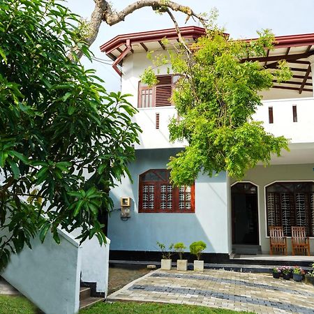 Stay At Richmondhill 高尔 外观 照片