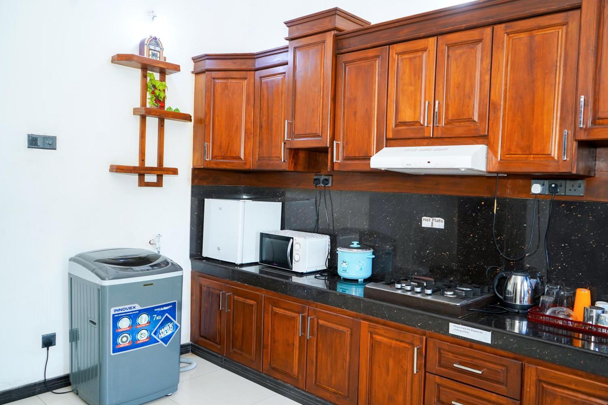 Stay At Richmondhill 高尔 外观 照片